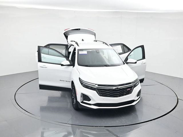 Used 2022 Chevrolet Equinox RS w/ LPO, Floor Liner Package FWD image 48