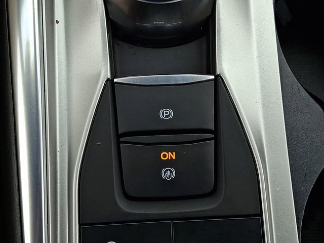Certified 2020 Ford Explorer XLT w/ Equipment Group 202A AWD/4WD image 26