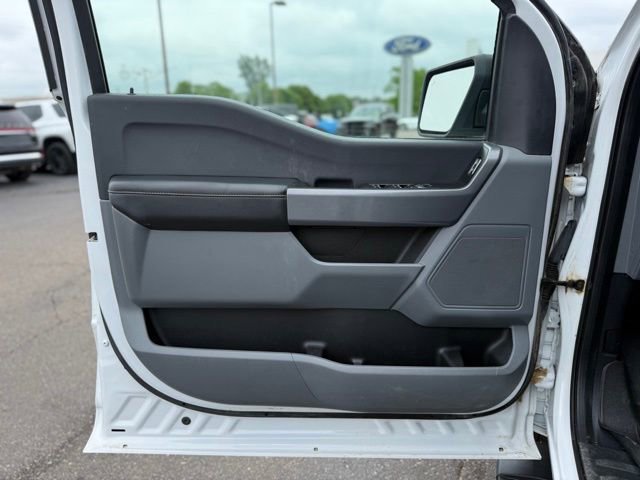 Certified 2022 Ford F150 XLT w/ Trailer Tow Package AWD/4WD image 10