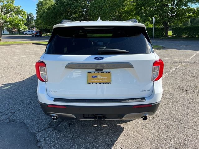 Certified 2023 Ford Explorer XLT w/ Equipment Group 202A AWD/4WD image 9