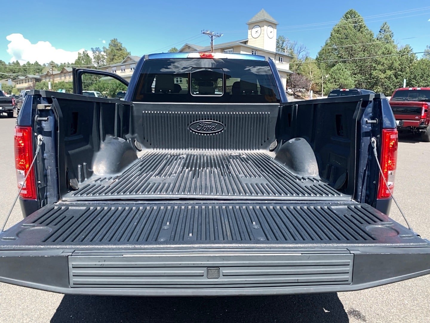 Certified 2017 Ford F150 XLT w/ Equipment Group 301A Mid RWD image 20