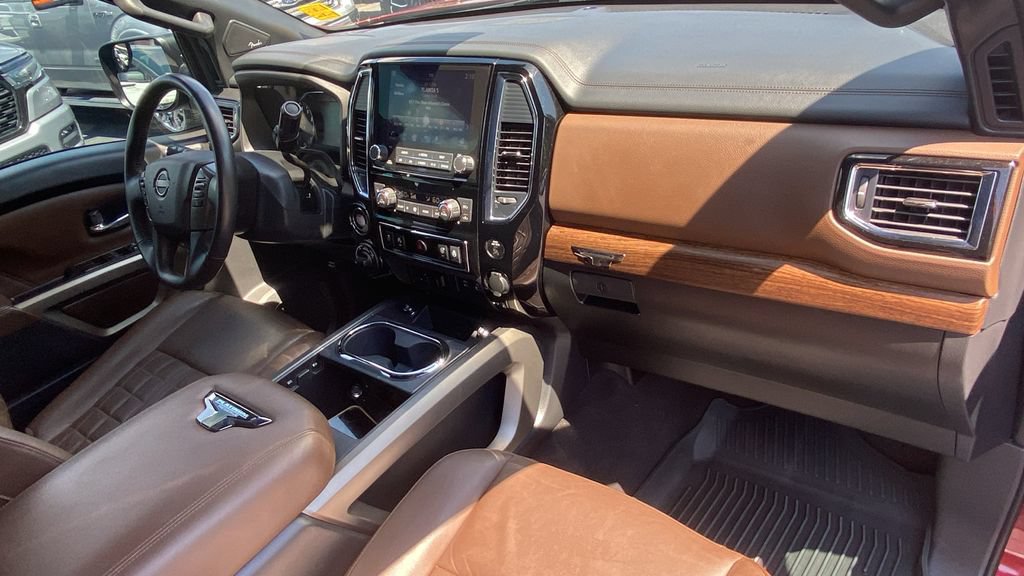 Used 2023 Nissan Titan Platinum Reserve w/ Moonroof Package AWD/4WD image 11