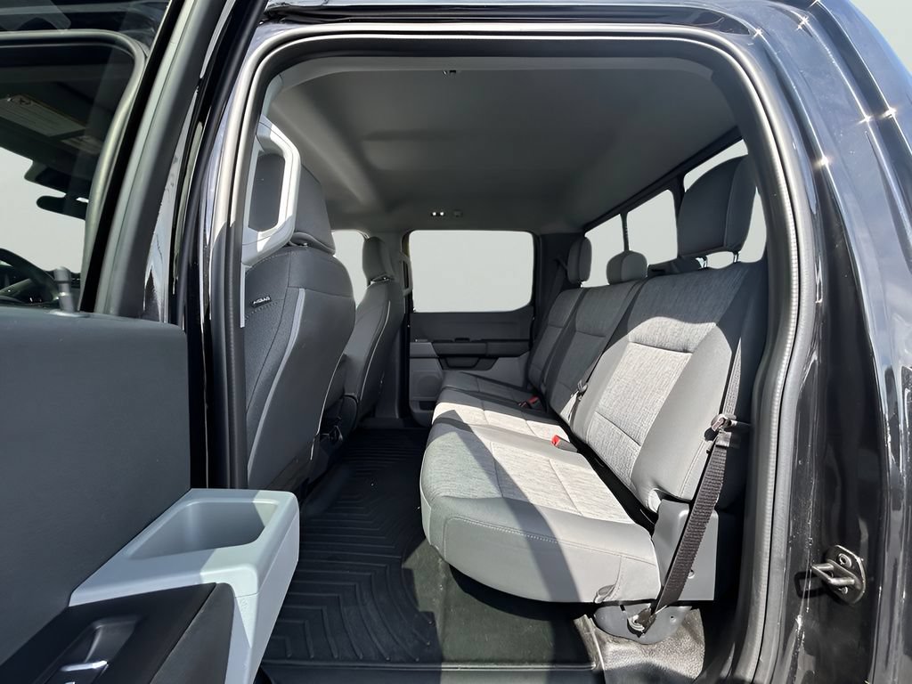 Certified 2023 Ford F250 XL w/ 360-Degree Camera Package AWD/4WD image 22