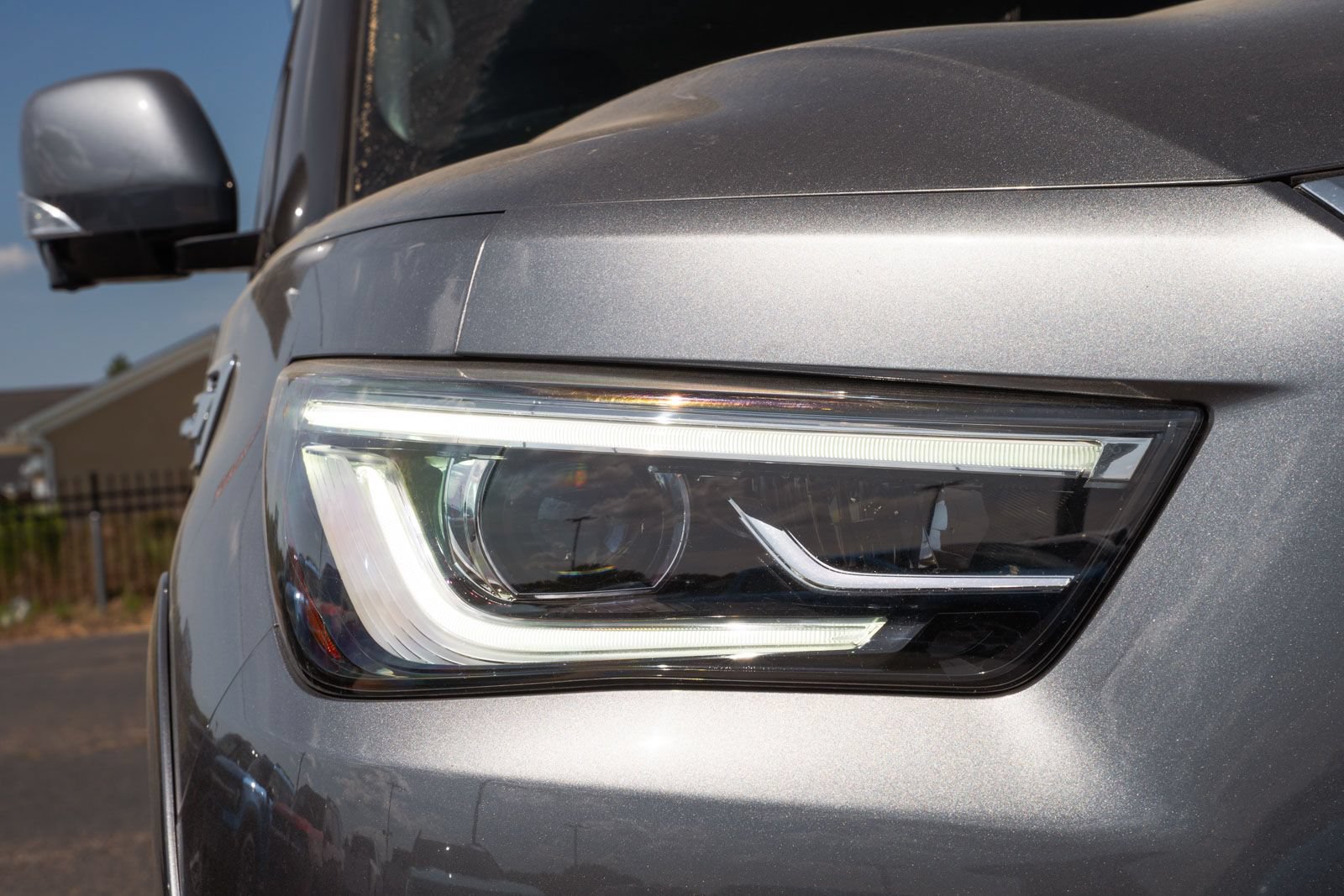 Used 2018 INFINITI QX80 4WD w/ Driver Assistance Package image 8