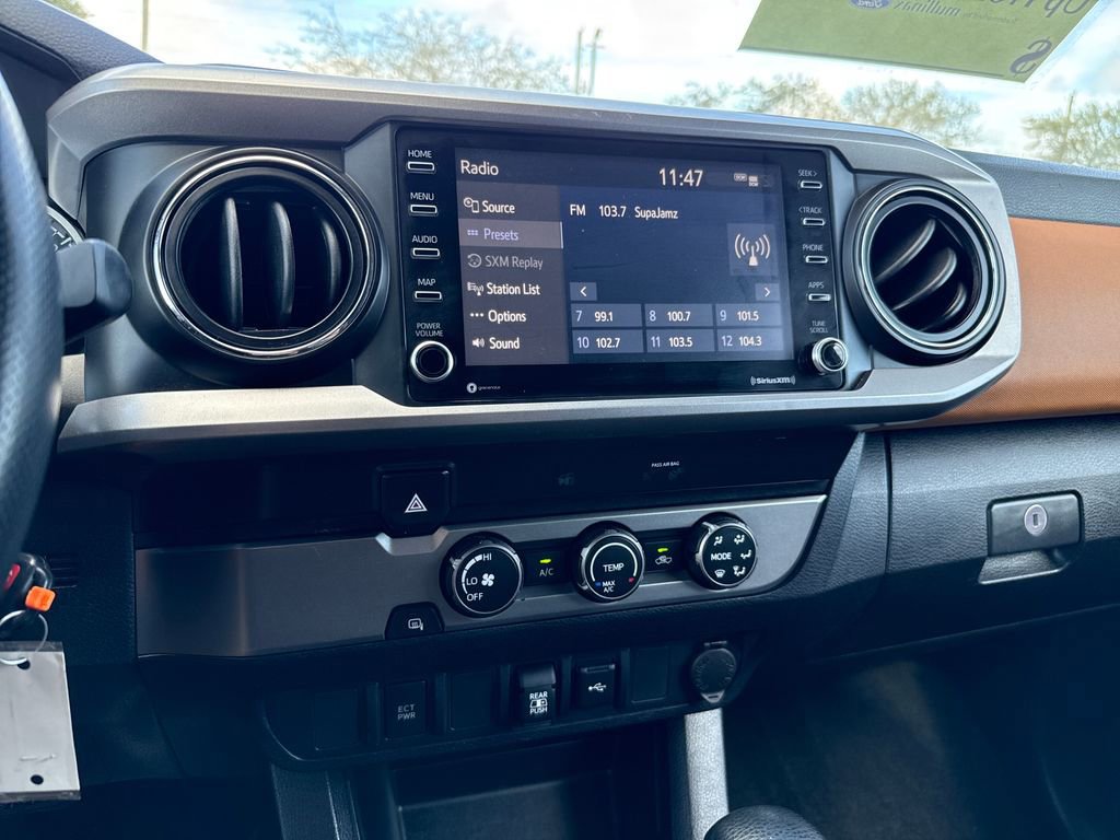 Used 2020 Toyota Tacoma SR5 image 17