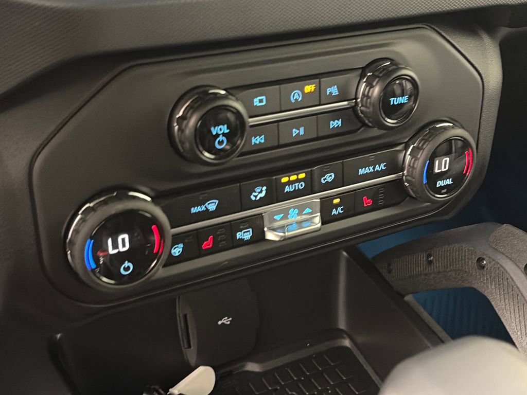 Certified 2024 Ford Bronco Raptor AWD/4WD image 21