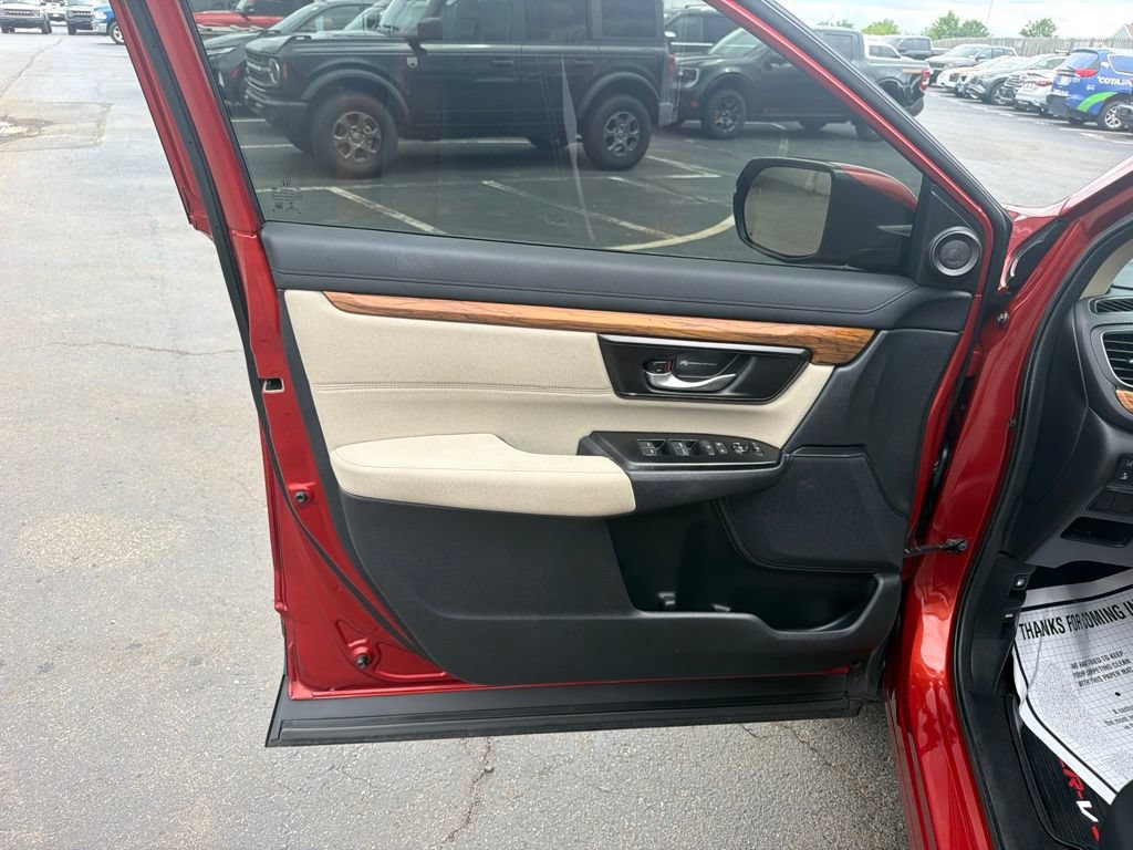 Used 2018 Honda CR-V EX image 16