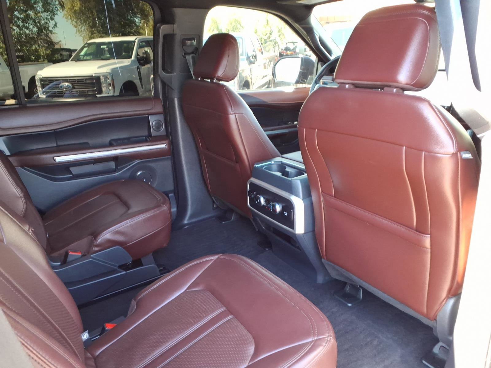 Certified 2023 Ford Expedition Limited image 14