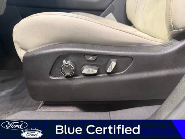 Used 2019 Cadillac XT4 Premium Luxury FWD image 19
