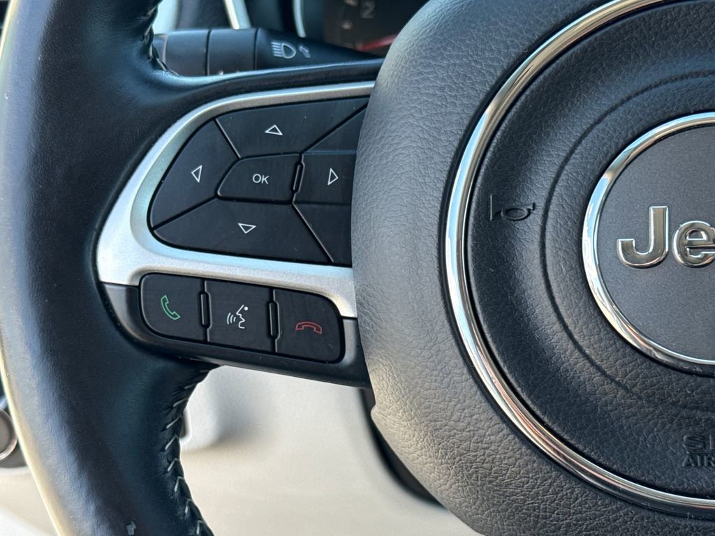 Used 2019 Jeep Compass Latitude image 16