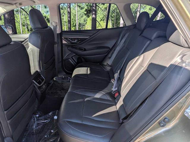 Used 2023 Subaru Outback Touring AWD/4WD image 15