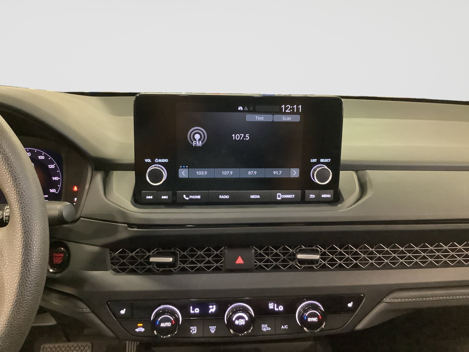 Used 2025 Honda Accord SE image 15