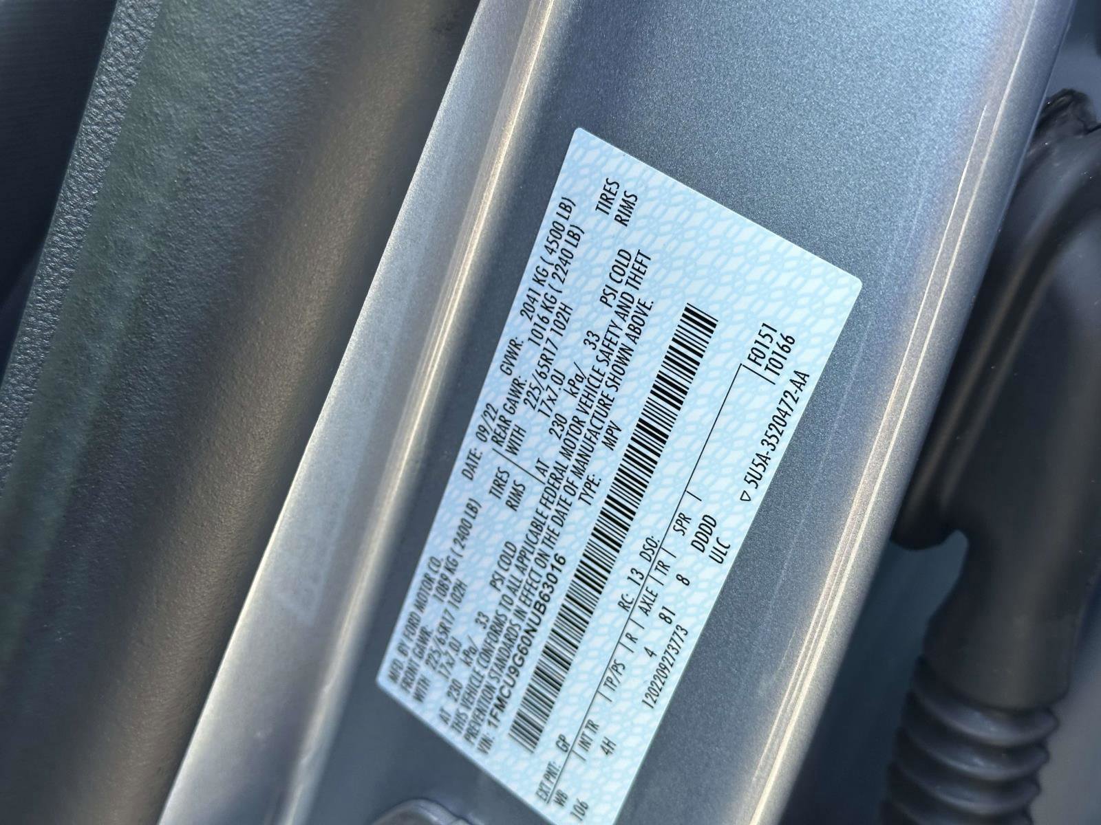 Certified 2022 Ford Escape SE w/ Cold Weather Package image 15