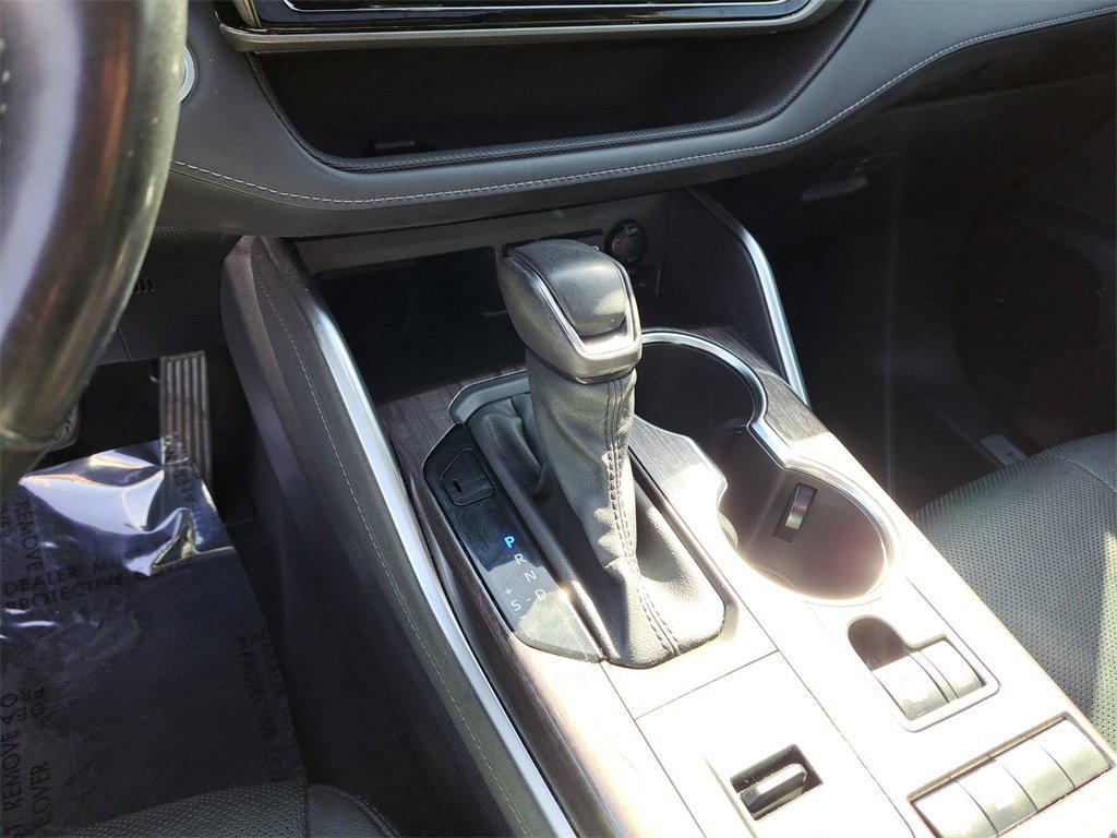 Used 2021 Toyota Highlander Limited image 21