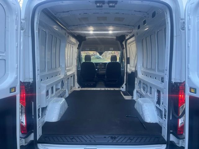 Certified 2023 Ford Transit 250 Medium Roof image 7