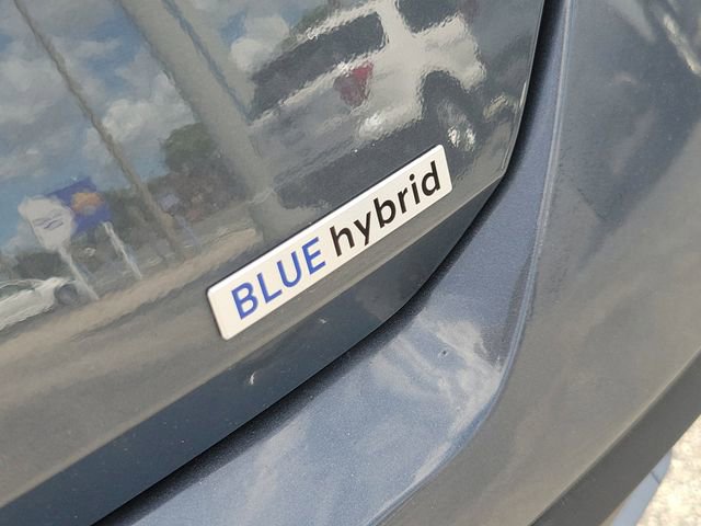 Used 2025 Hyundai Elantra Hybrid FWD image 8