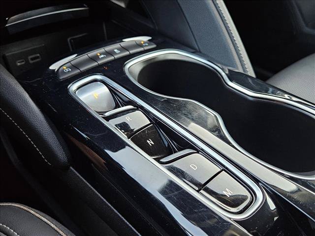 Used 2021 Buick Envision Essence w/ Sport Touring Package FWD image 9