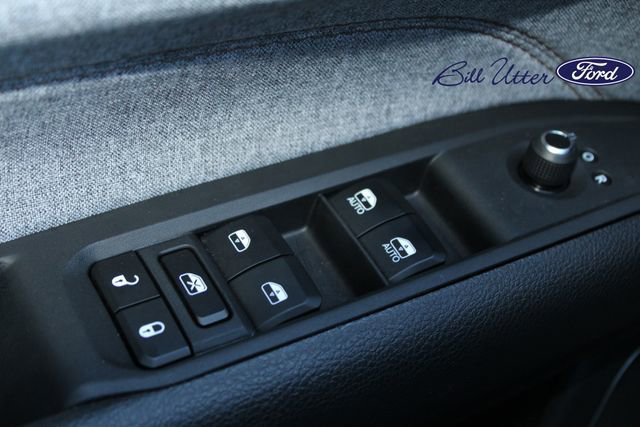 Used 2023 Jeep Compass Latitude image 21