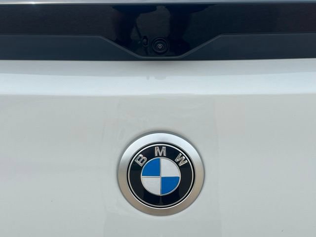 Used 2026 BMW X2 xDrive28i AWD/4WD image 17