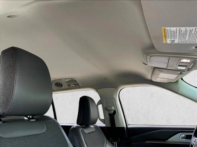 Certified 2026 Ford Explorer Active w/ Active Comfort Package RWD image 13