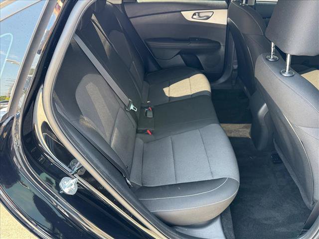 Used 2024 Kia Forte LXS FWD image 18