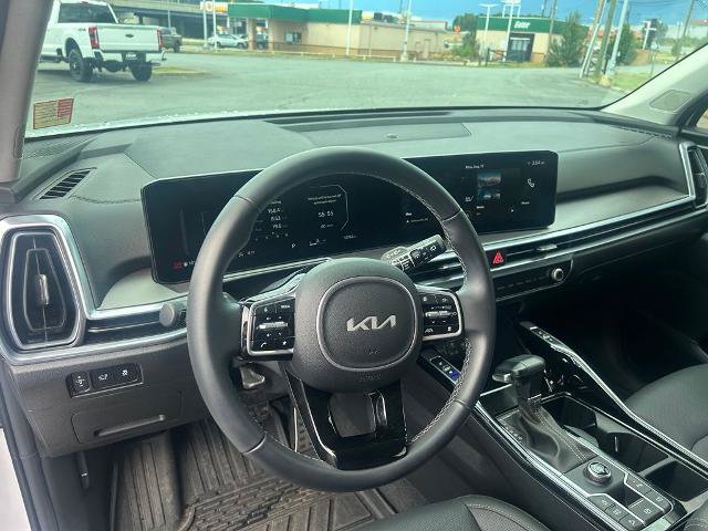 Used 2024 Kia Sorento SX FWD image 12