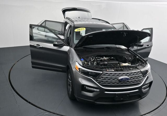 Certified 2023 Ford Explorer XLT w/ Equipment Group 202A AWD/4WD image 40