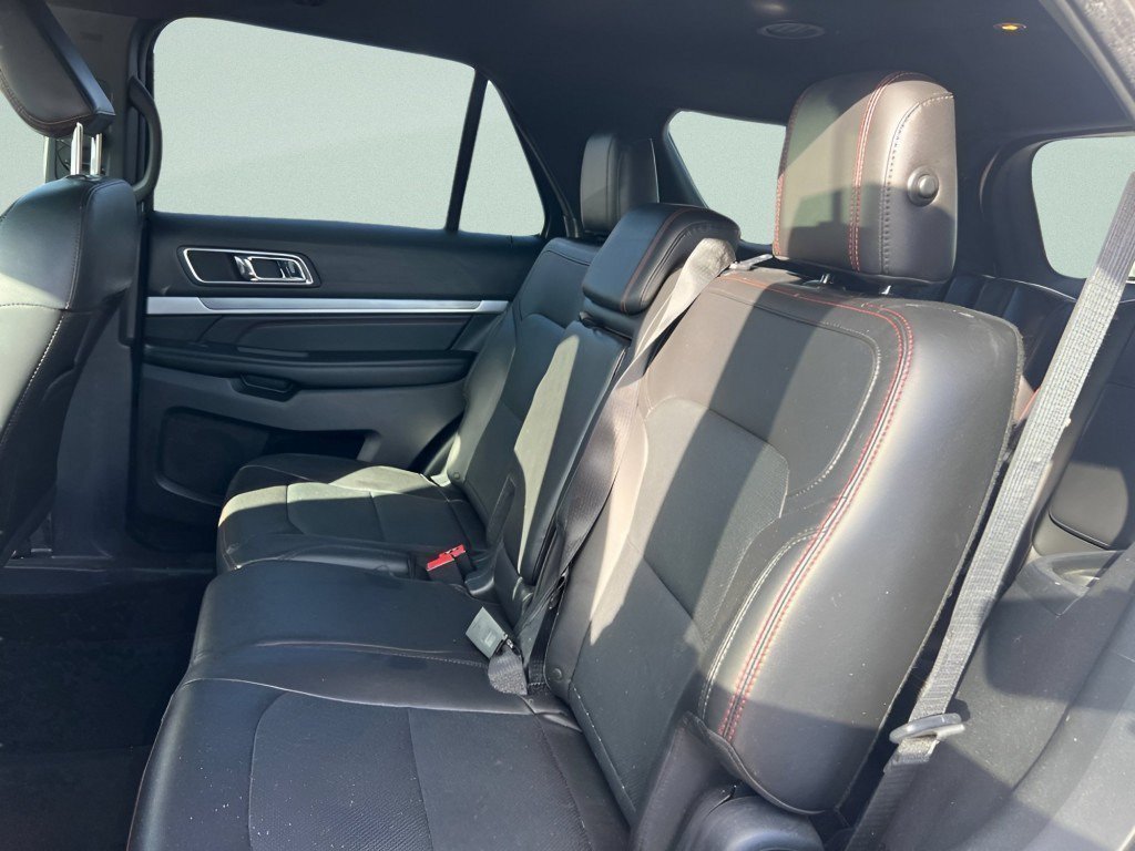 Certified 2018 Ford Explorer Sport w/ Ford Safe & Smart Package AWD/4WD image 16