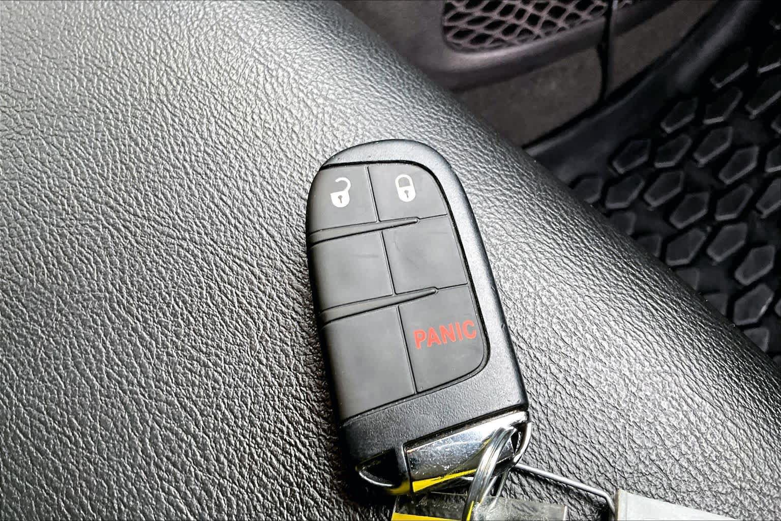 Used 2021 Jeep Compass Latitude AWD/4WD image 15