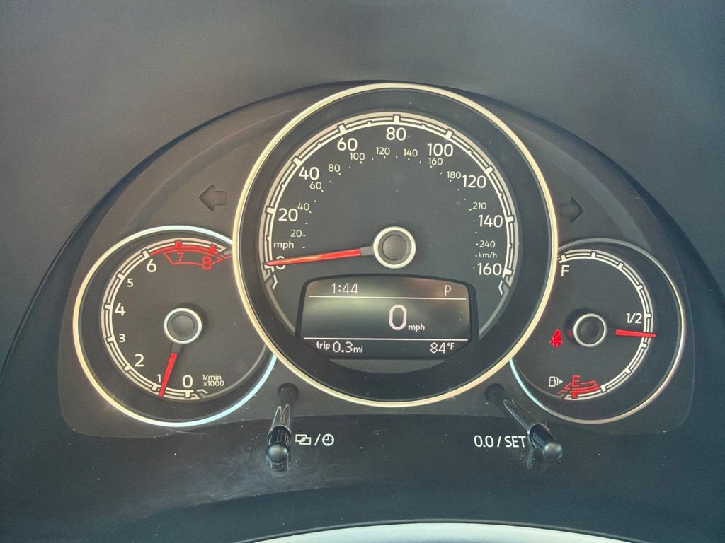 Used 2019 Volkswagen Beetle 2.0T Final Edition SEL FWD image 14