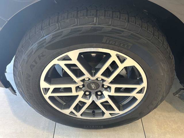 Certified 2025 Ford Expedition Active AWD/4WD image 31