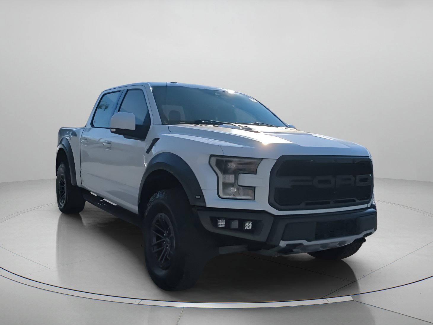 Certified 2019 Ford F150 Raptor w/ Equipment Group 802A Luxury image 28