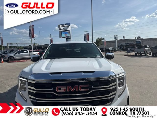 Used 2023 GMC Sierra 1500 SLT w/ SLT Premium Package AWD/4WD image 3