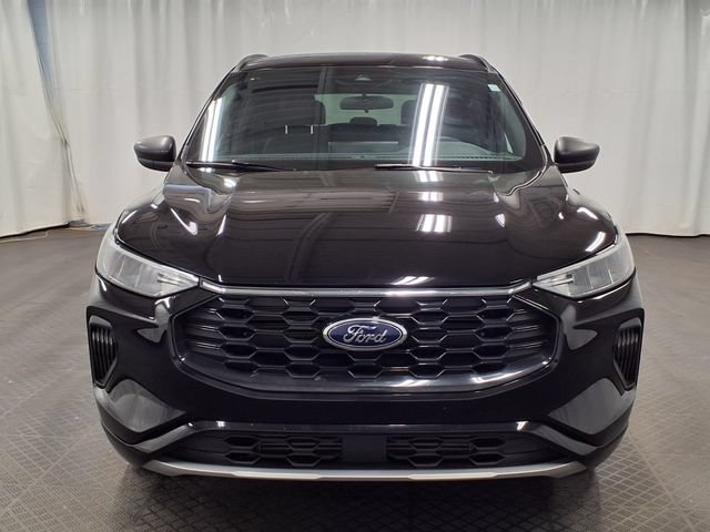 Certified 2024 Ford Escape ST-Line w/ Tech Pack #1 AWD/4WD image 25