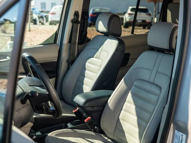 Certified 2023 Ford Transit Connect XLT w/ XLT Premium Package FWD image 20