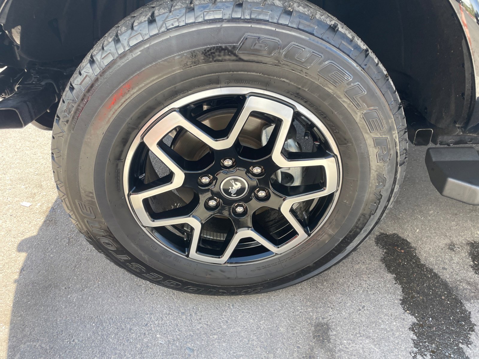 Certified 2024 Ford Bronco Outer Banks AWD/4WD image 11