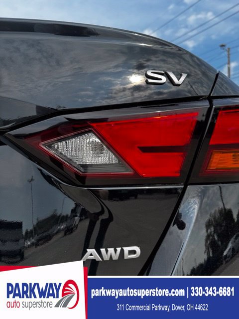 Used 2024 Nissan Altima 2.5 SV AWD/4WD image 8