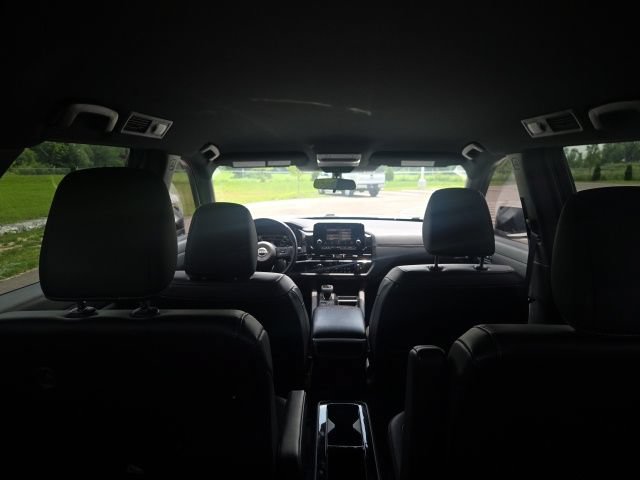 Used 2024 Nissan Pathfinder Rock Creek AWD/4WD image 12
