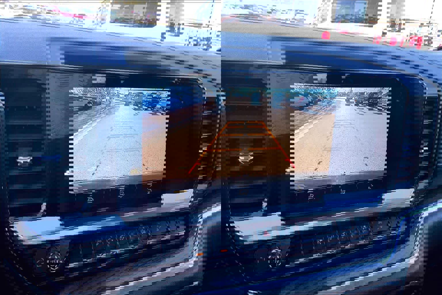 Used 2023 Chevrolet Silverado 1500 RST w/ Convenience Package II image 26