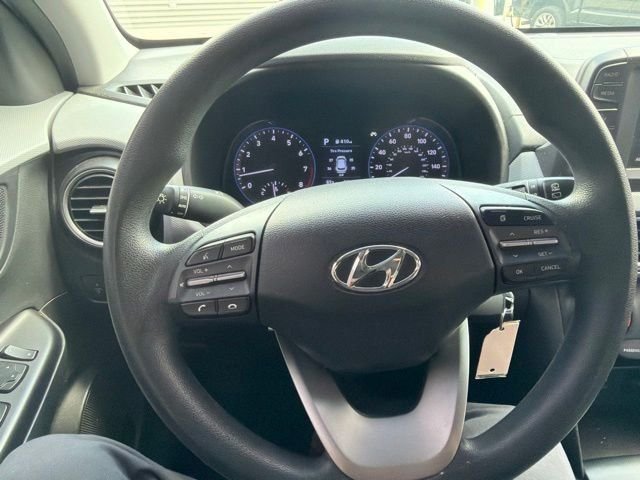 Used 2019 Hyundai Kona SE FWD image 16