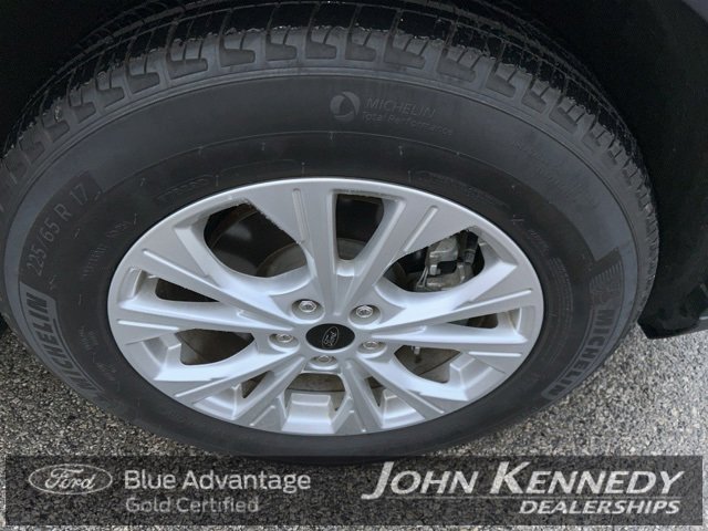 Certified 2025 Ford Escape Active w/ Cold Weather Package image 6