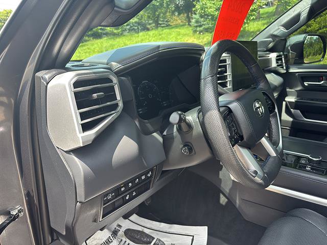Used 2024 Toyota Sequoia Platinum AWD/4WD image 13