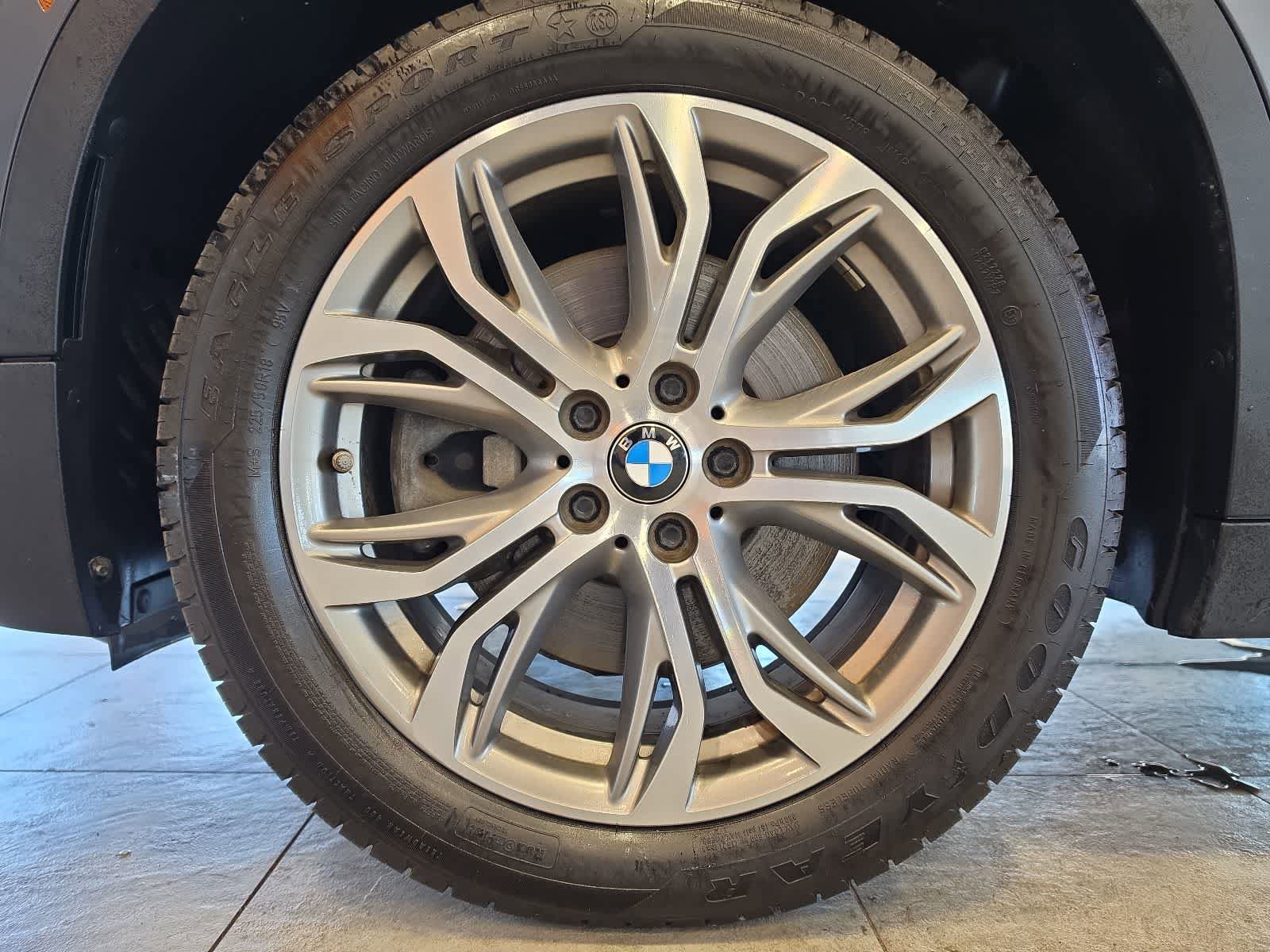 Used 2019 BMW X2 xDrive28i w/ Convenience Package AWD/4WD image 14