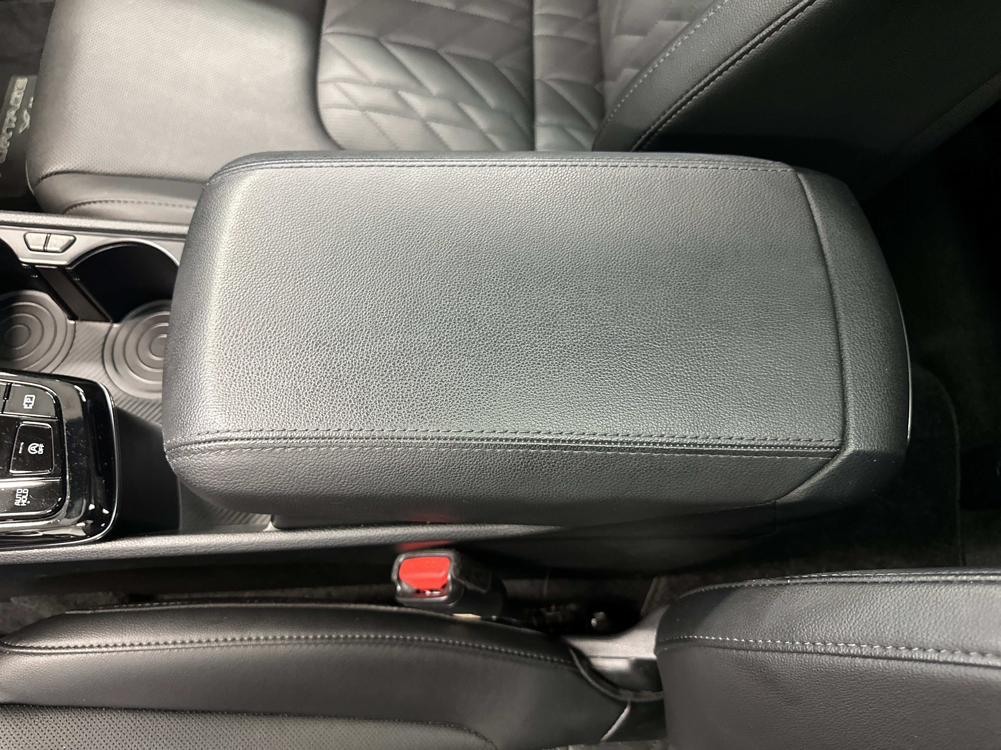 Used 2024 Kia Sportage X-Line w/ X-Line Premium Package image 31