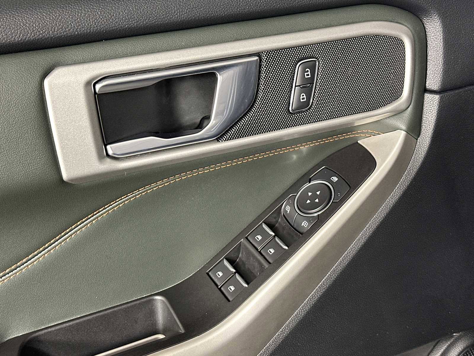 Certified 2022 Ford Explorer Timberline image 11
