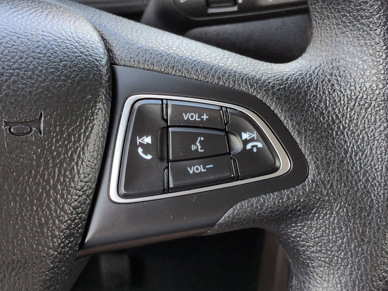 Certified 2021 Ford EcoSport SE FWD image 26
