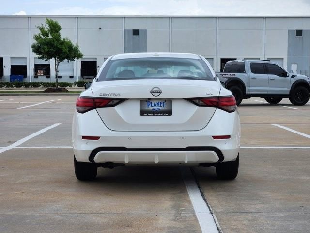 Used 2024 Nissan Sentra SV image 4