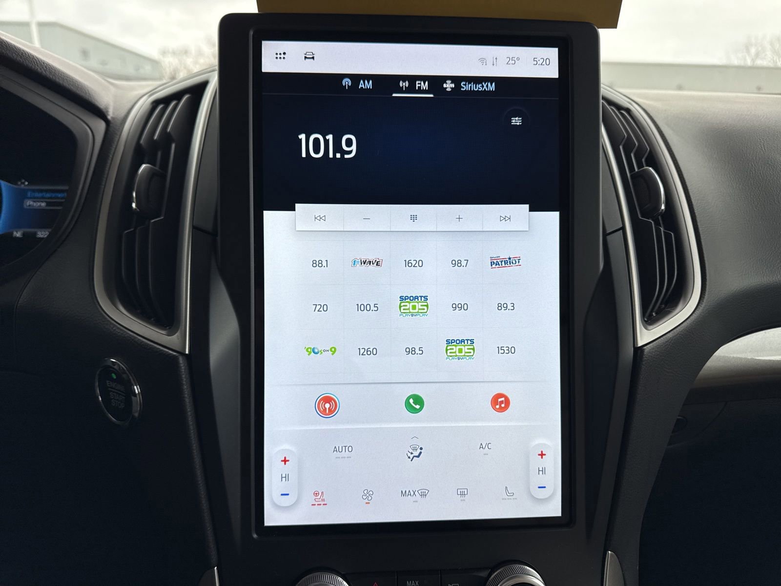 Certified 2023 Ford Edge SEL w/ Convenience Package image 32