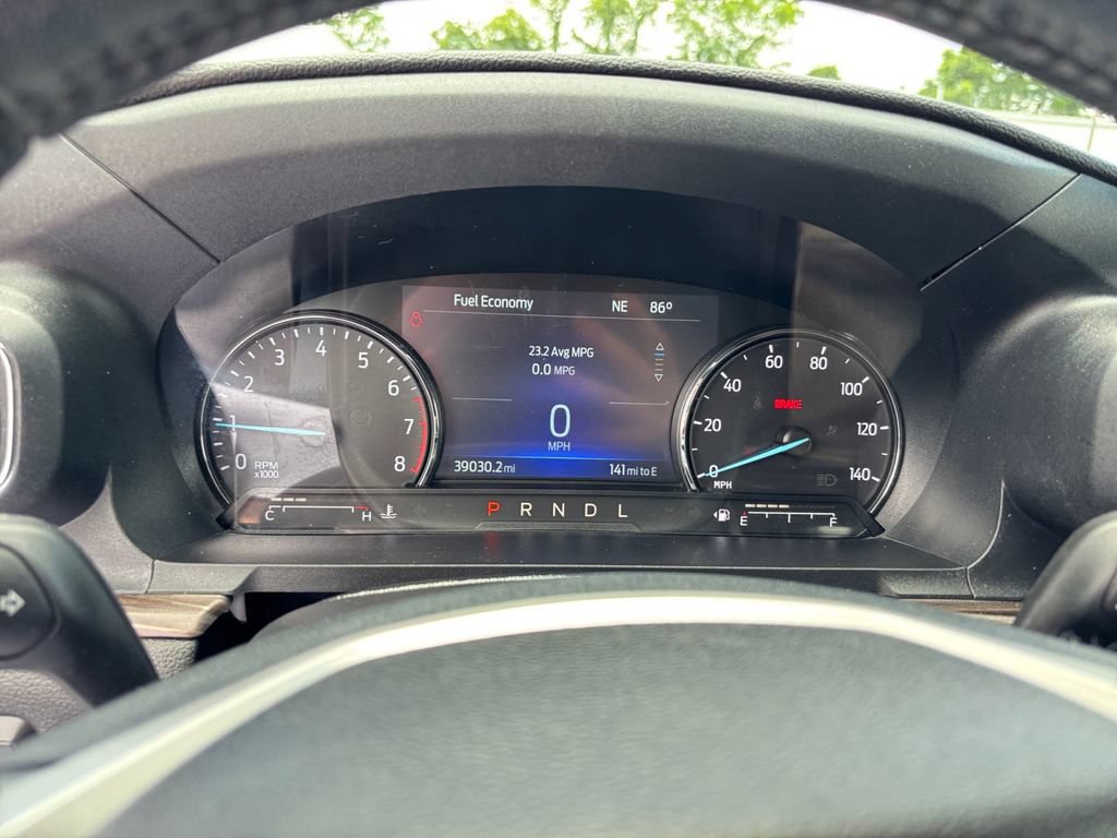 Certified 2022 Ford Explorer Limited w/ Limited Technology Package RWD image 19
