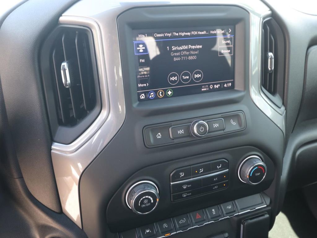 Used 2022 Chevrolet Silverado 1500 Custom image 21